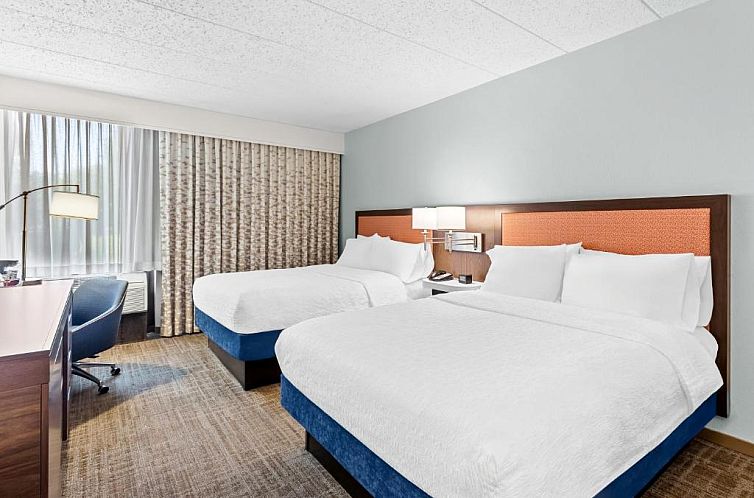 Hampton Inn Chicago-Naperville