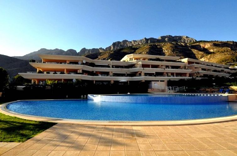 Ref 102) Skyline van Benidorm + zee voor Altea/Albir