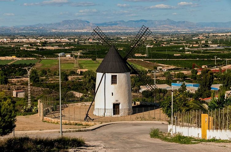 Vrijstaande woning in Alicante, Spanje