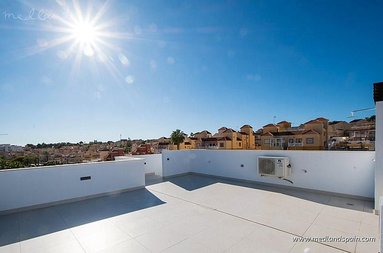 Vrijstaande woning in Alicante, Spanje