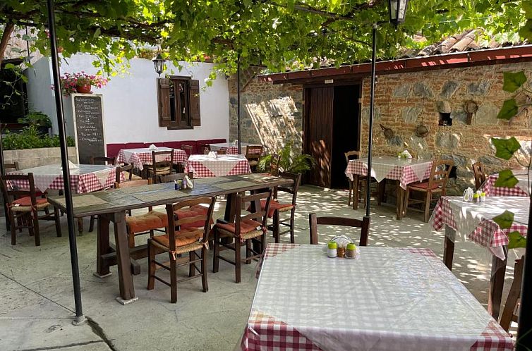 Ambelikos Traditional Agrohotel