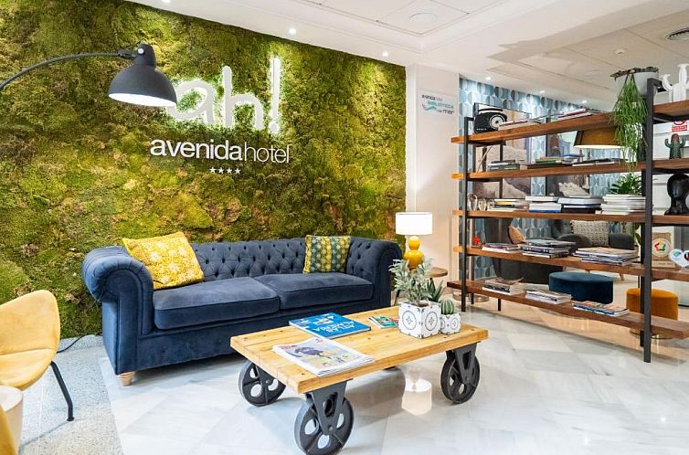 Avenida Hotel