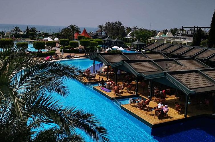 Limak Lara Deluxe Hotel & Resort Antalya