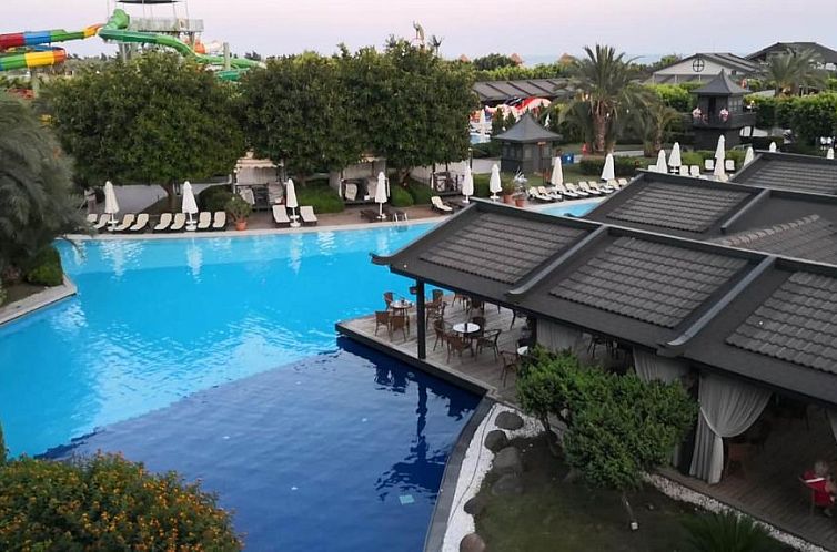 Limak Lara Deluxe Hotel & Resort Antalya