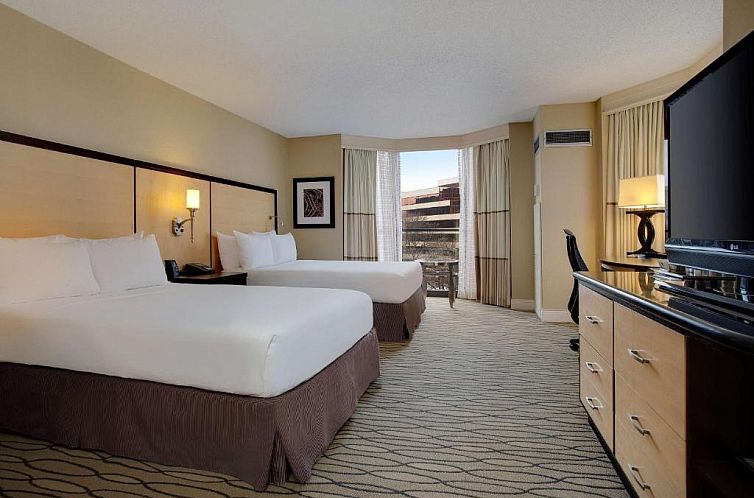 Hilton Rosemont Chicago O'Hare