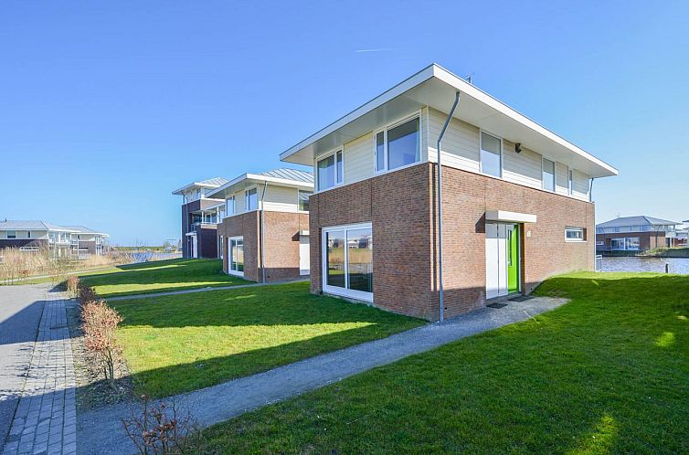 Vrijstaande woning in Friesland, Nederland