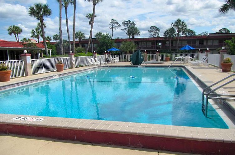 Motel 6-Spring Hill, FL - Weeki Wachee