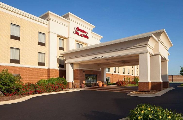 Hampton Inn & Suites Chicago/Saint Charles