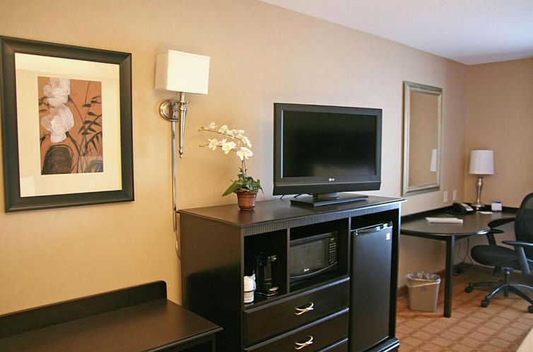 Hampton Inn & Suites Chicago/Saint Charles