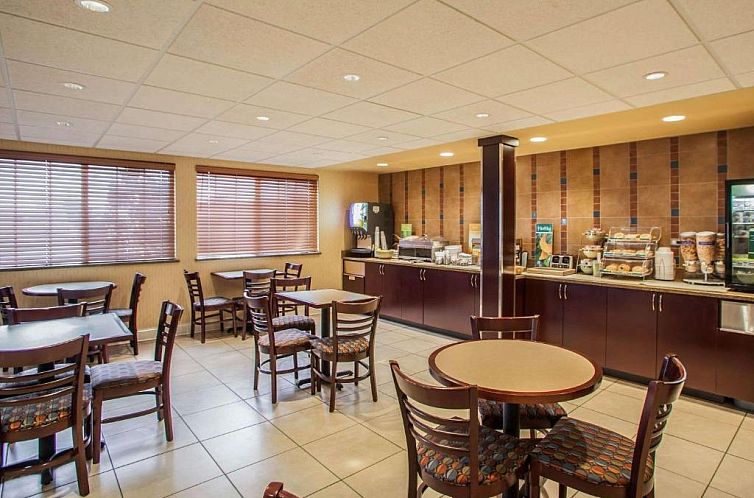 Quality Inn and Suites St Charles -West Chicago