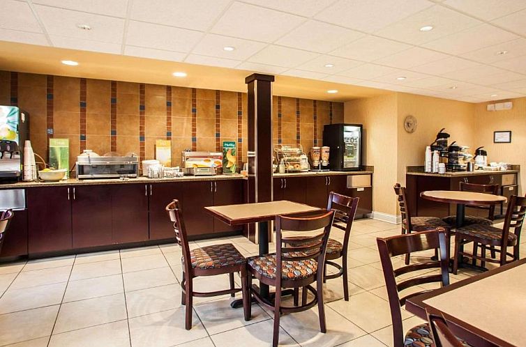 Quality Inn and Suites St Charles -West Chicago