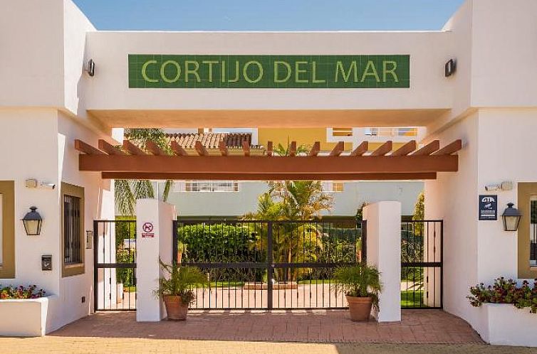 Cortijo Del Mar Resort