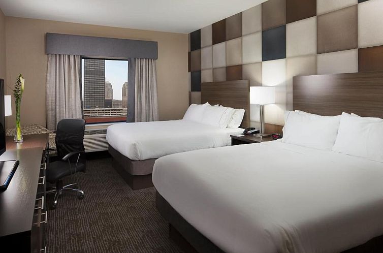 Holiday Inn Express & Suites Oklahoma City Downtown - Brickt