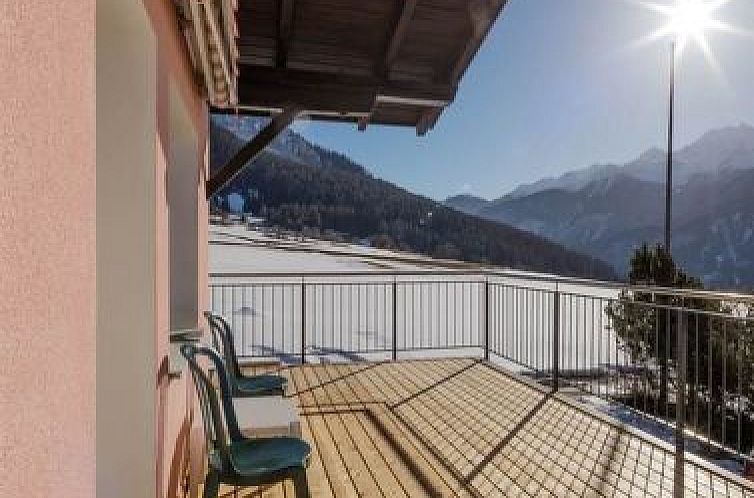 Appartement Guarda Val Müller Lärchensitz