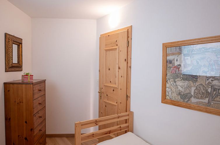 Appartement Chesa Narcissa F4