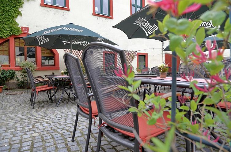 Gasthof und Hotel Roter Hirsch