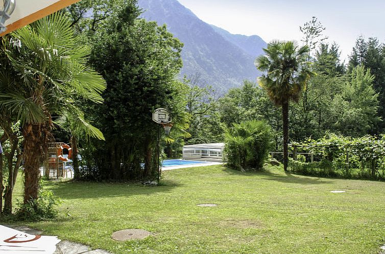 Appartement Poolside