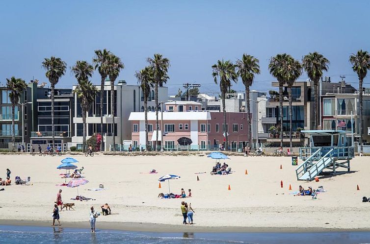 Venice on the Beach Hotel