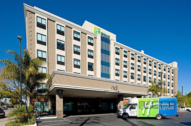 Holiday Inn Express Los Angeles LAX Airport, an IHG Hotel