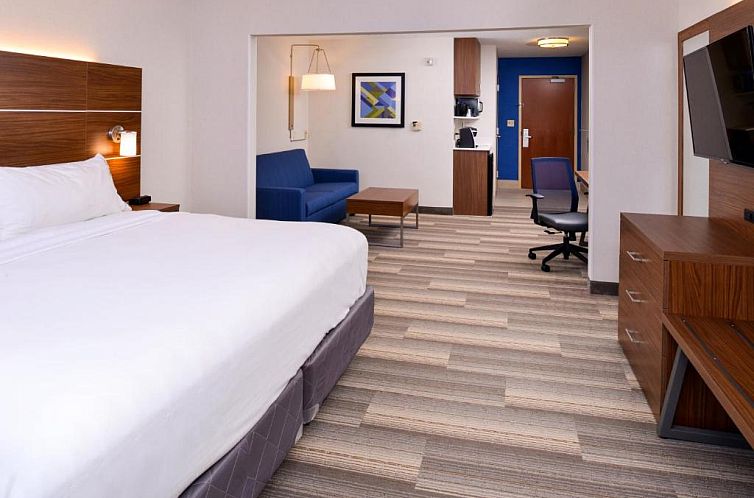 Holiday Inn Express Hotel & Suites Urbana-Champaign-U of I A