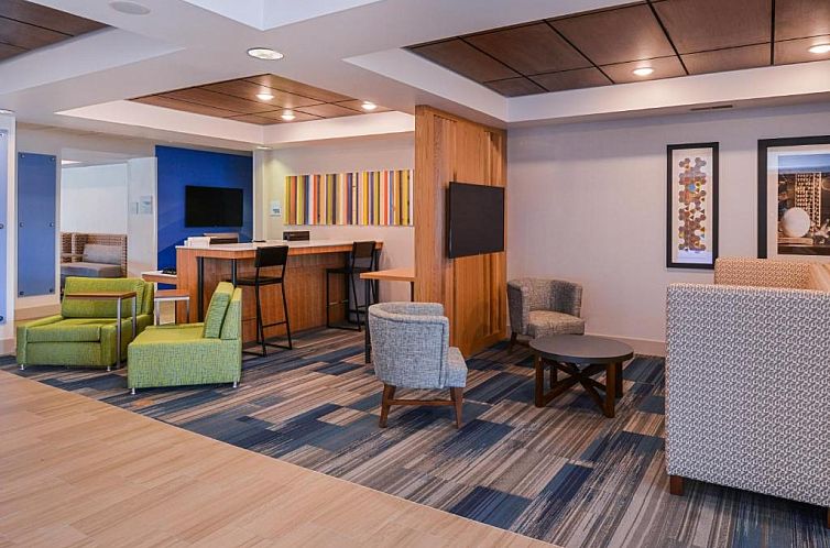 Holiday Inn Express Hotel & Suites Urbana-Champaign-U of I A