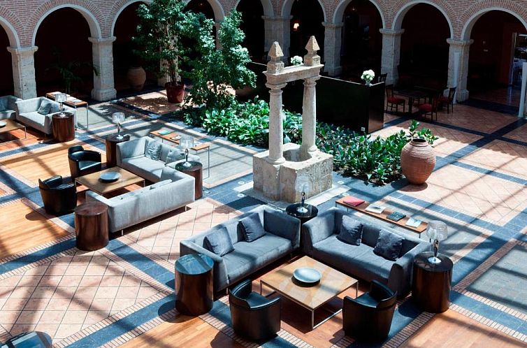 AC Hotel Palacio de Santa Ana by Marriott