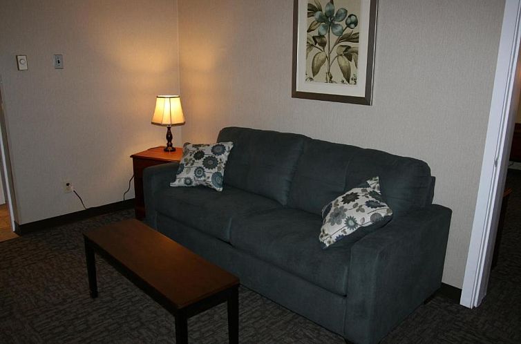 Bangor Inn & Suites