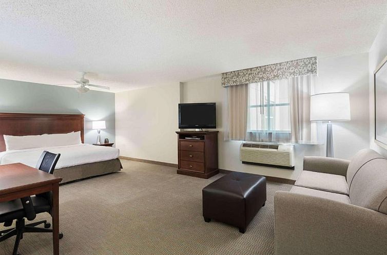 Homewood Suites by Hilton Tampa Airport - Westshore