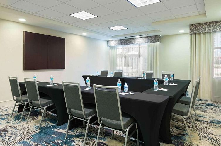 Homewood Suites by Hilton Tampa Airport - Westshore