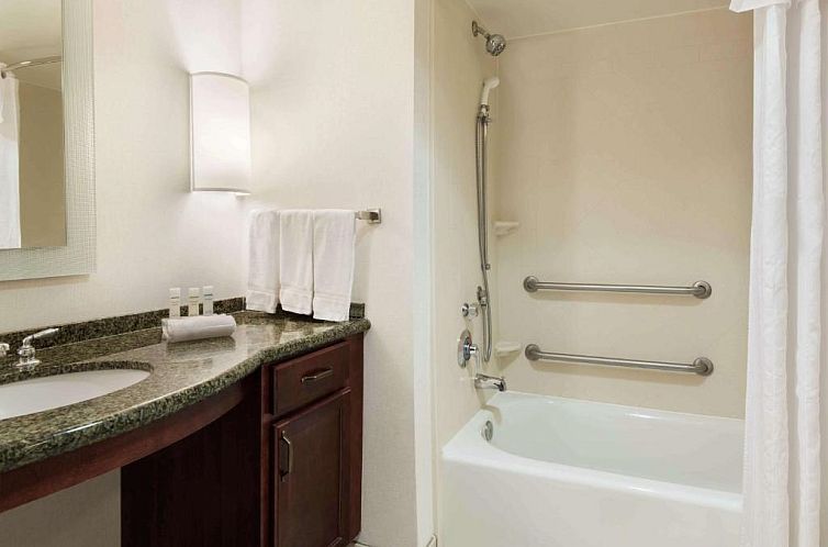 Homewood Suites by Hilton Tampa Airport - Westshore