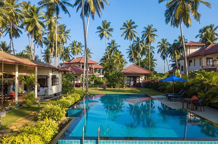 Lanka Beach Bungalows