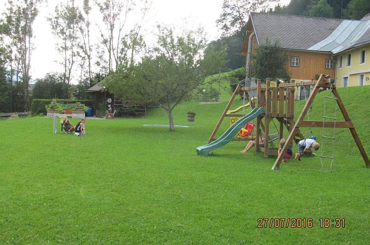 Am Ferienbauernhof Schmiedbauer com Salzkammergut