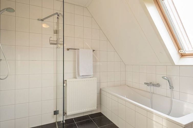 Waterparc Veluwemeer | 4-persoons bungalow - Kiekendief | 4B