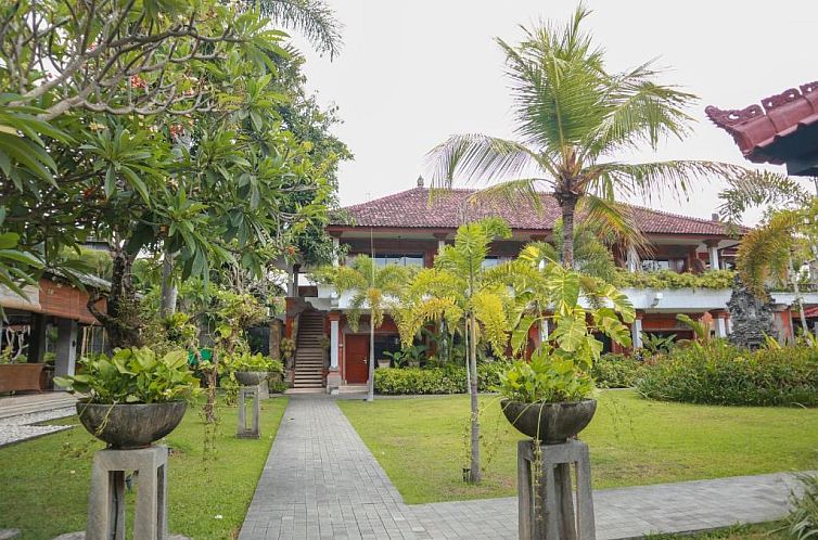 The Cakra Hotel