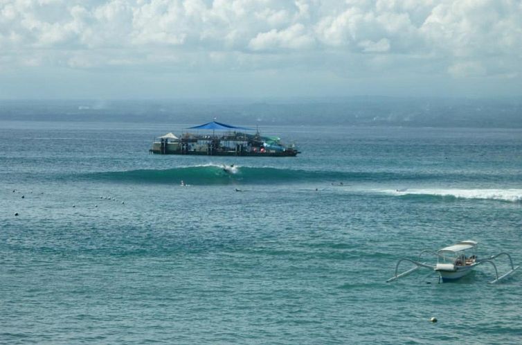 Song Lambung Beach Huts