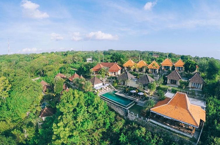 Lembongan Cliff Villas