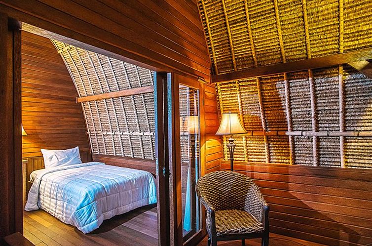 Sukanusa Luxury Huts