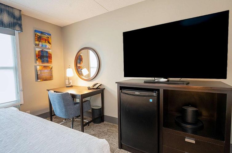 Hampton Inn & Suites Memphis-Shady Grove