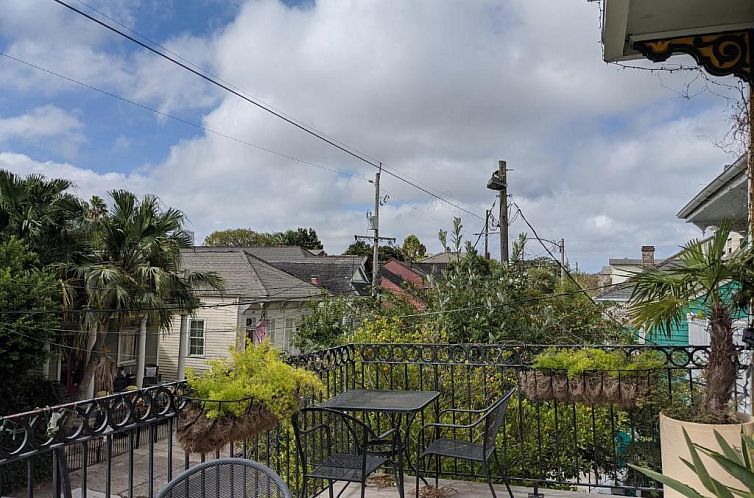 Balcony Guest House