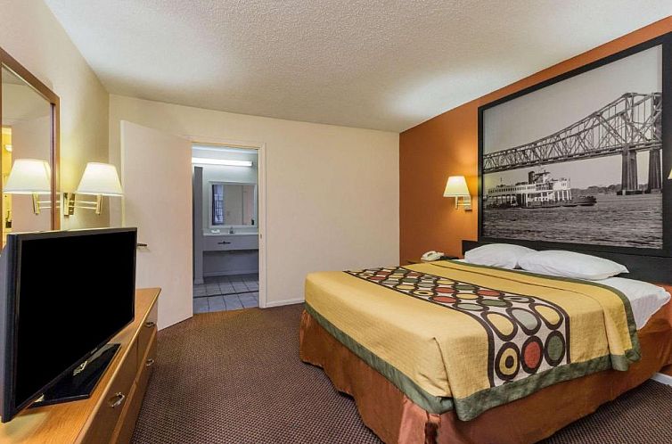 Super 8 by Wyndham New Orleans