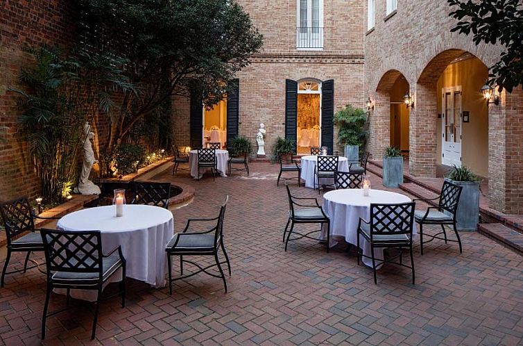 Holiday Inn Hotel French Quarter-Chateau Lemoyne, an IHG Hot