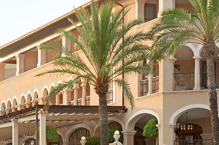 The St. Regis Mardavall Mallorca Resort