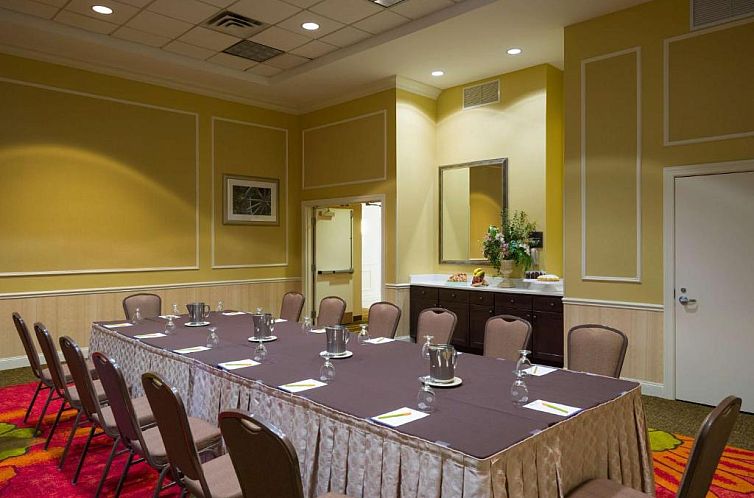 Hilton Garden Inn Edison/Raritan Center