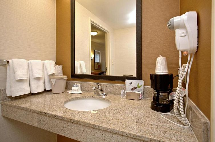 Fairfield Inn & Suites by Marriott Edison - South Plainfield