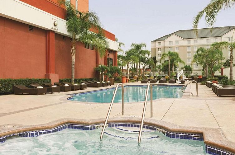 Embassy Suites Anaheim - South