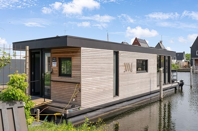 House Boat Stavoren