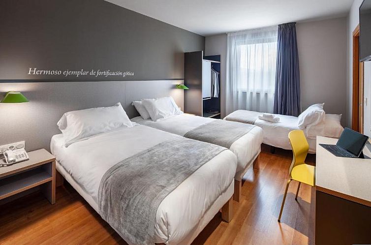 ibis Styles Pamplona Noain