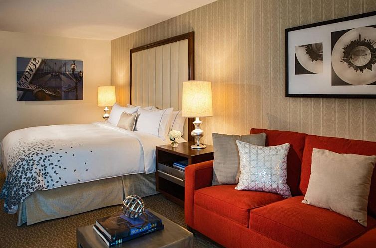 Renaissance Newark Airport Hotel