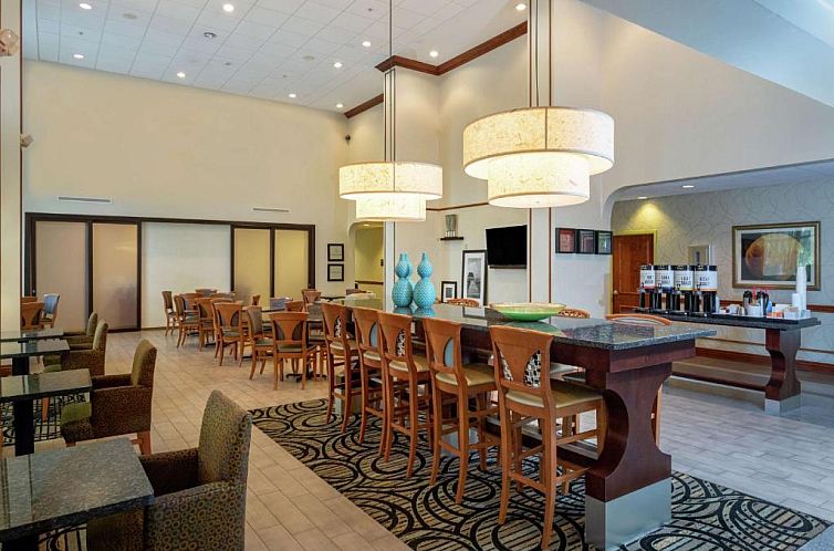 Hampton Inn & Suites - Fort Pierce