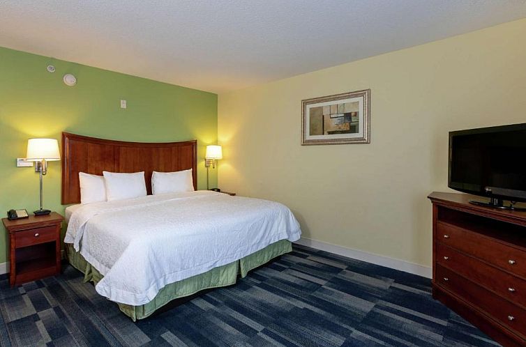 Hampton Inn & Suites - Fort Pierce